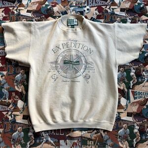 Vintage 90s Men’s Fishing Expedition Tan Graphic Cut Off Sweatshirt
